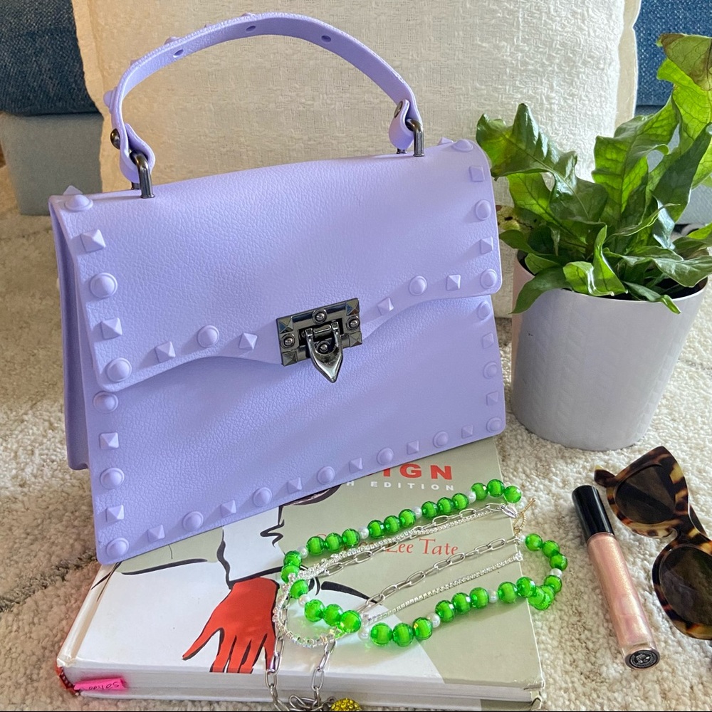 👾🦄💜🔮 Top handle Lavender handle bag💜🔮🦄